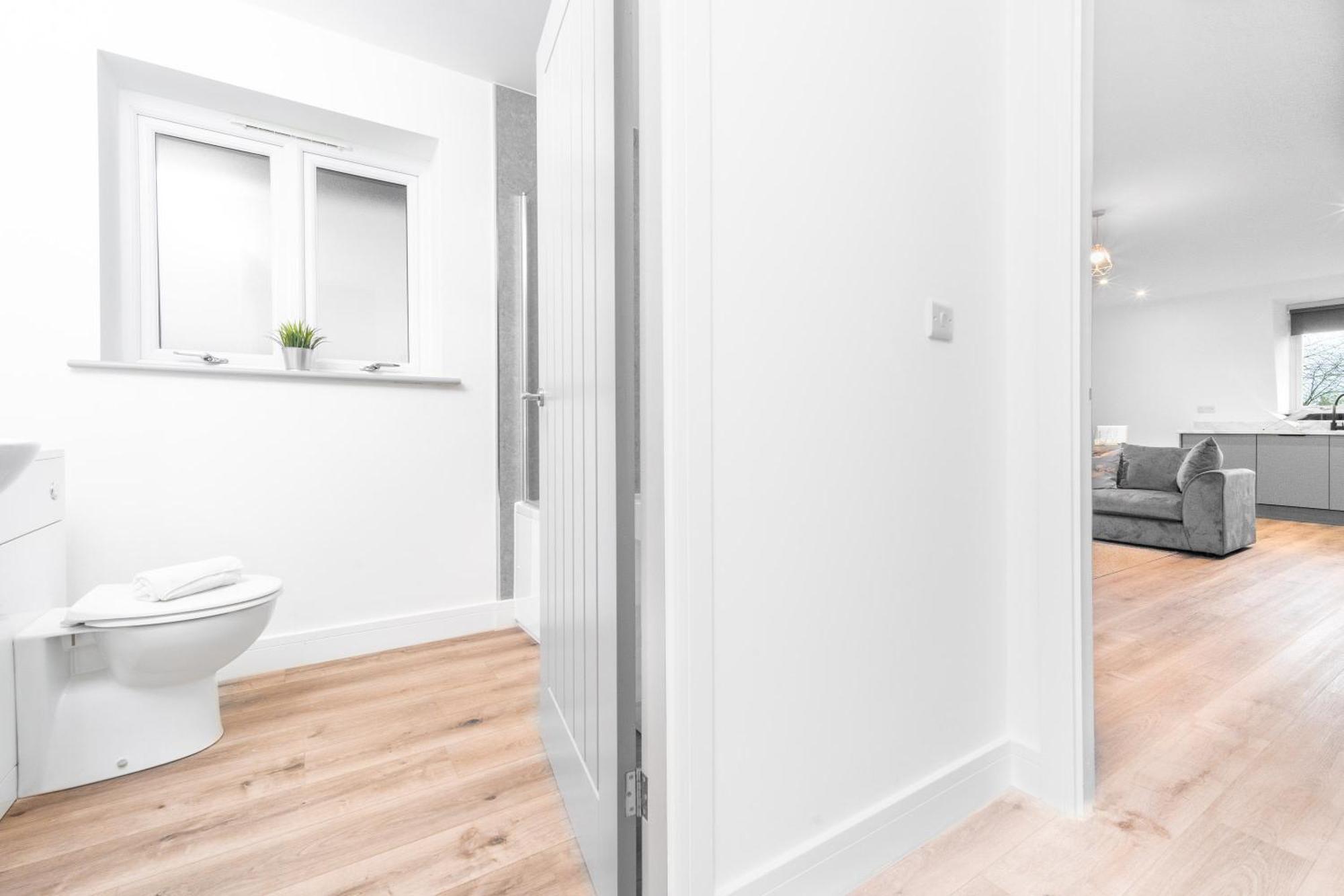Stylish 2 Bedroom Apartment - Balcony - Secure Parking - Top Rated - 5Mc Birmingham Exterior photo